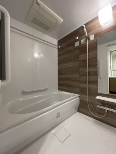 バス・シャワールーム　別部屋参考写真