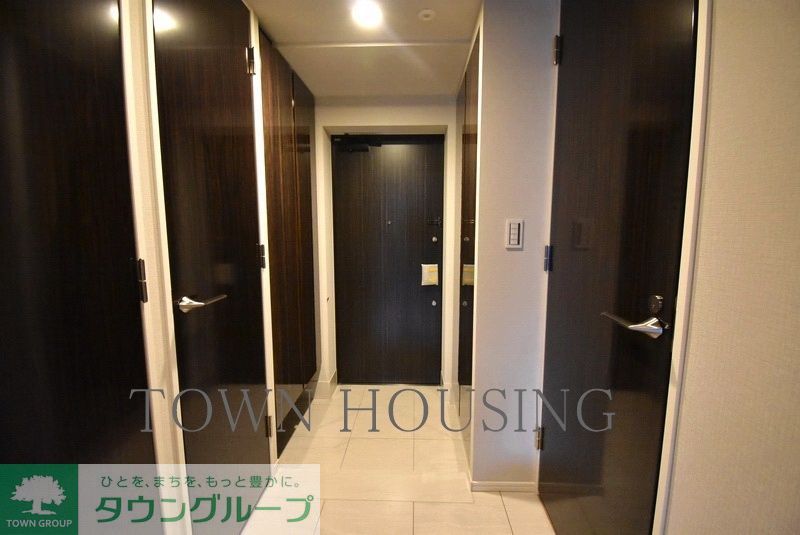 玄関　お問合せは(株)タウンハウジングレジデンス事業部【03-…