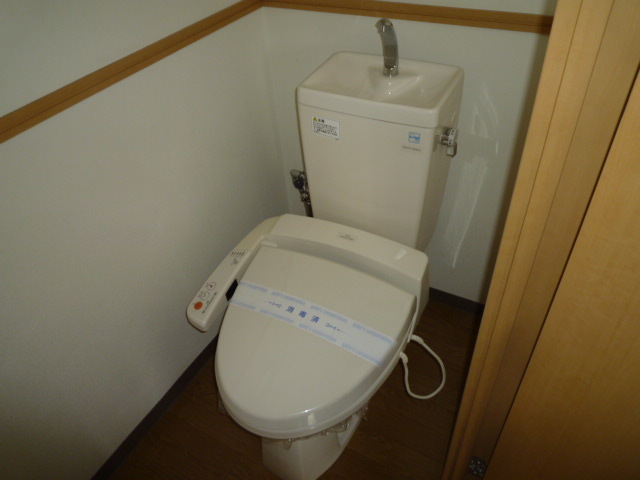 トイレ　ウォシュレット