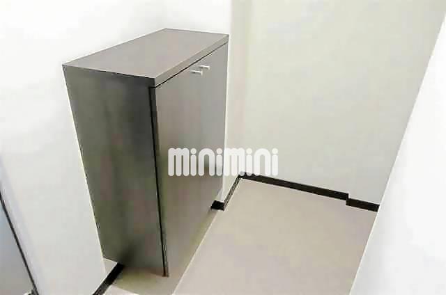 玄関　同型タイプのイメージ画像です。