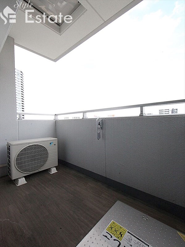 バルコニー　バルコニー