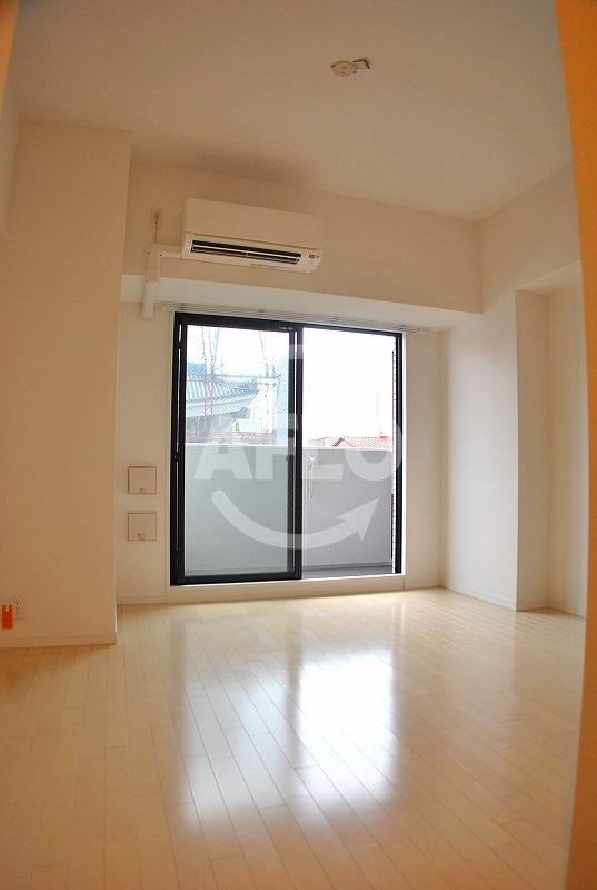 居室・リビング　エスライズ御堂筋本町　洋室