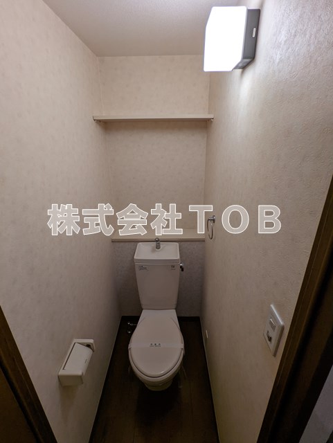 トイレ　※別号室同間取り参考写真