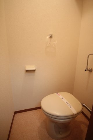 トイレ　別部屋参考