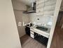 キッチン　同建物内別のお部屋の参考写真になります。