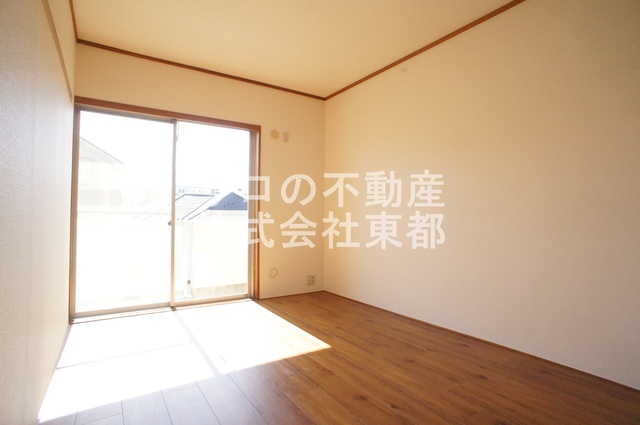 その他部屋・スペース　上品に仕上がった明るい室内空間です！