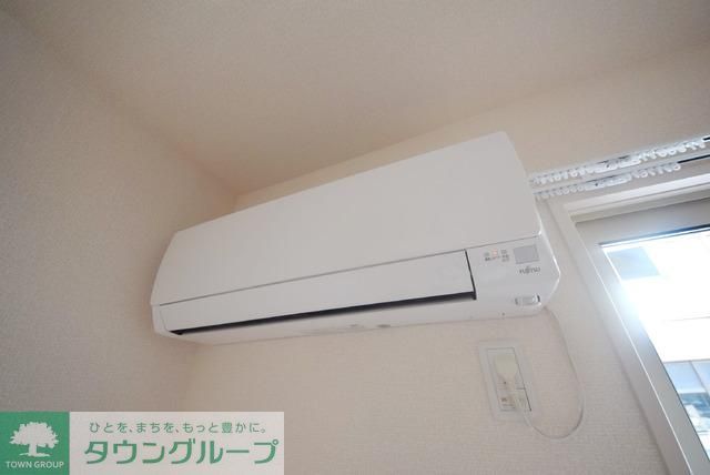その他設備　夏冬快適なエアコン完備