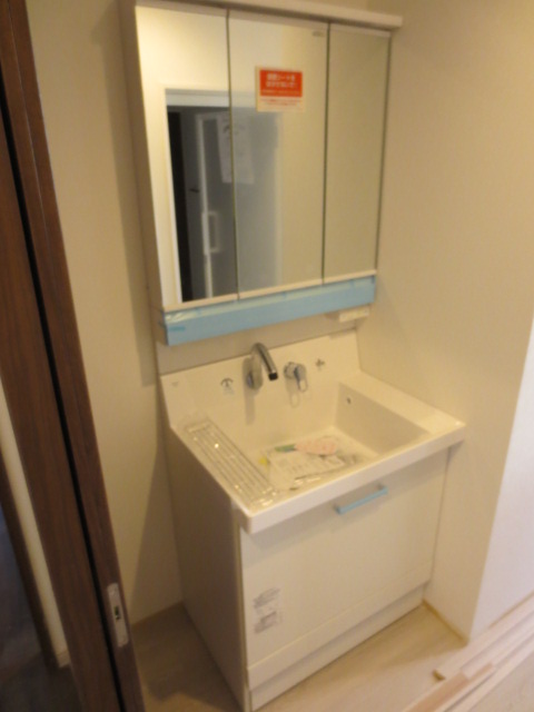洗面設備　新築　建築時の写真です