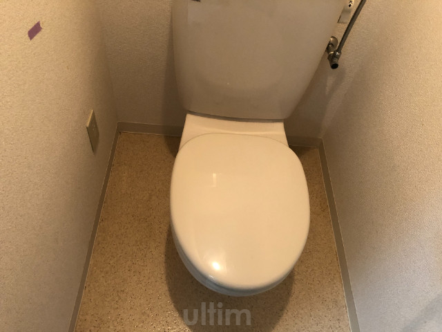 トイレ　別の部屋の写真
