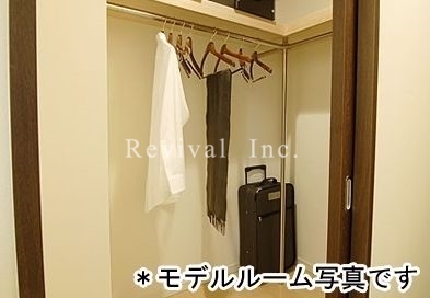収納　収納も奥行き豊富でございます