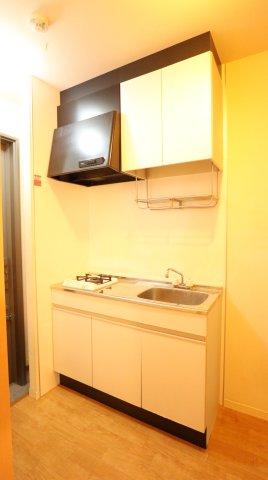 キッチン　同物件、別のお部屋の写真です。