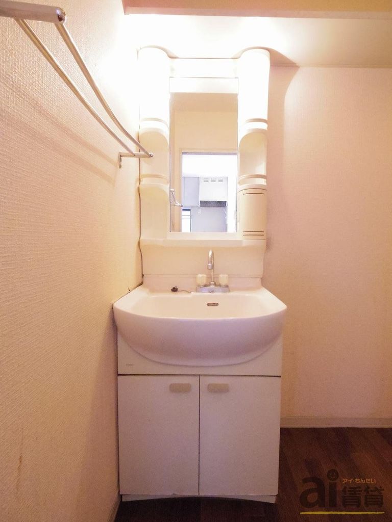 洗面設備　※同仕様写真です