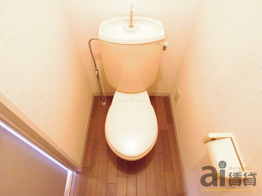 トイレ　※同仕様写真です