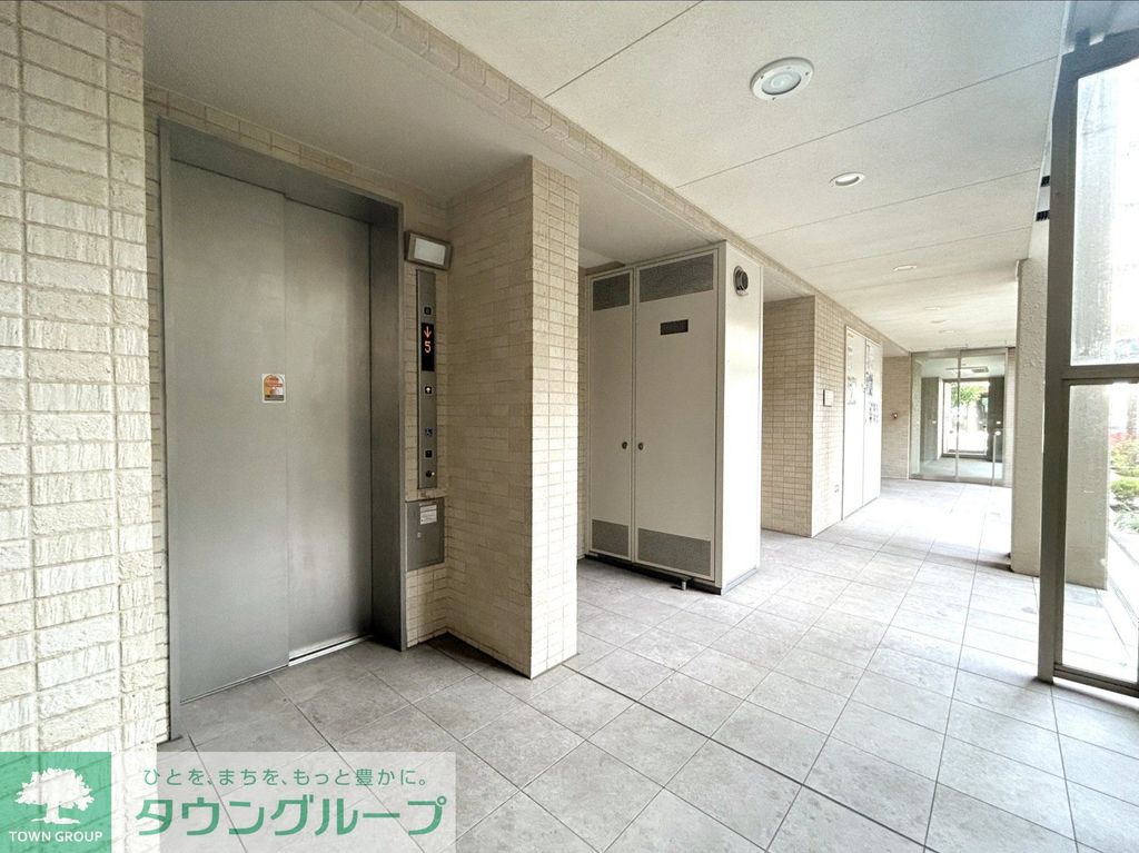 その他　エレベーター
