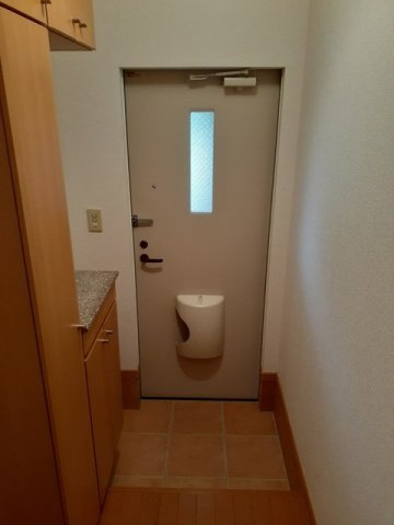 玄関　シンプルで使いやすい玄関です