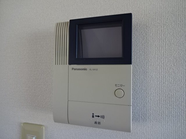 セキュリティ　参考：201号室（内装・設備が異なる場合があります。）