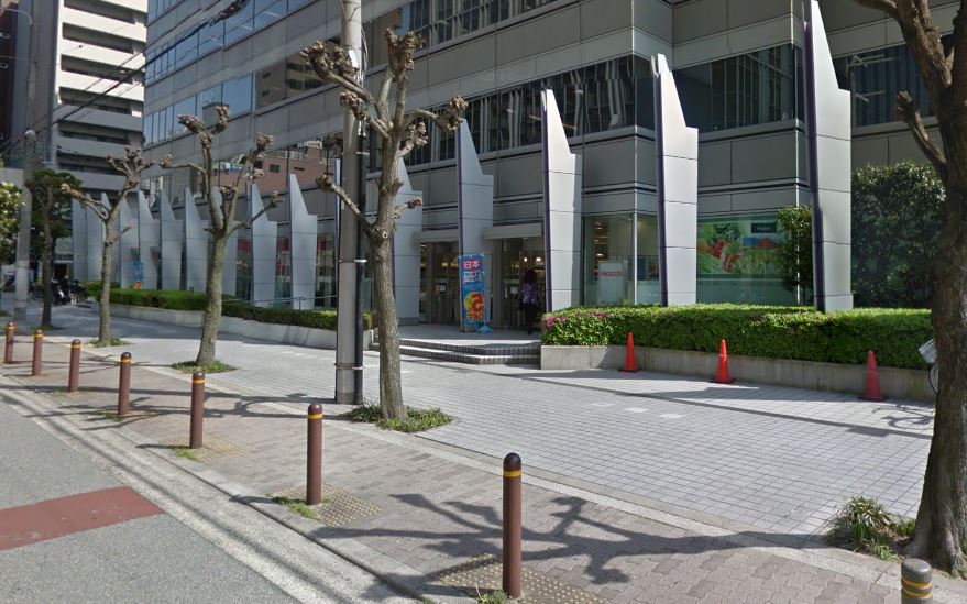 スーパー　マックスバリュエクスプレス西梅田店（スーパー）まで730m