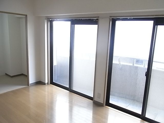 居室・リビング　別部屋参考写真