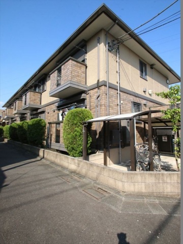 建物外観　敷金・ネット使用料不要　閑静な住宅街　BS　居室10帖