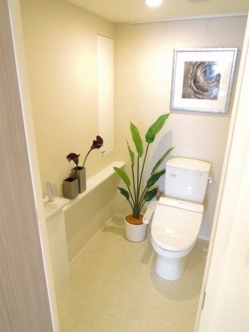 トイレ　コンパクトで使いやすいトイレです