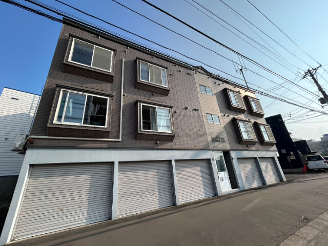 建物外観　札幌市東区北７条東「カーサ北７」