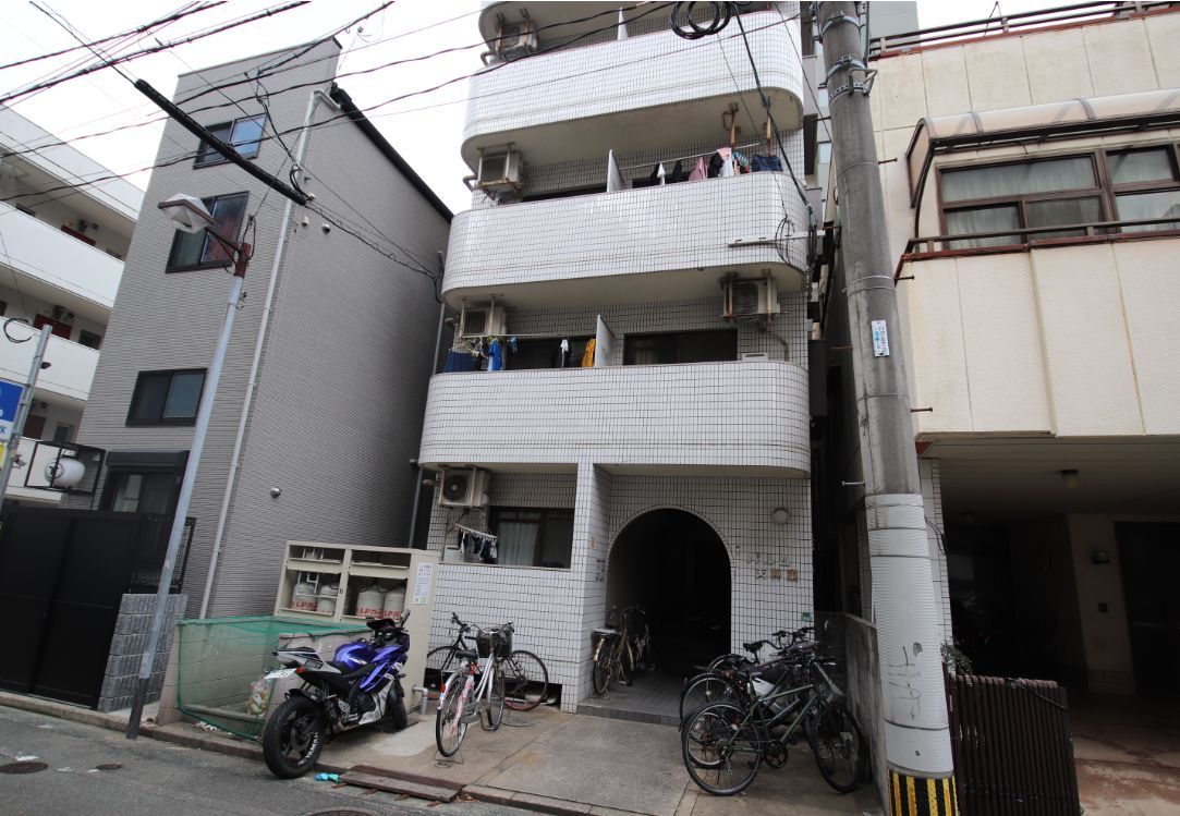 地下鉄箱崎線 中洲川端駅 徒歩12分 築41年
