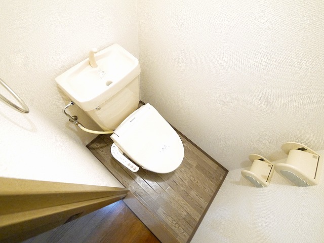 トイレ　シンプルで使いやすいトイレです