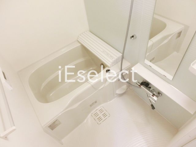バス・シャワールーム　追焚機能付きバス