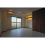 居室・リビング　同じ建物の別なお部屋