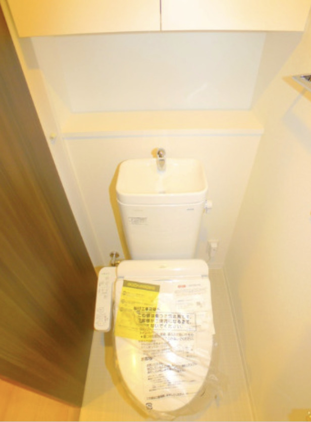 トイレ　落ち着いたトイレです