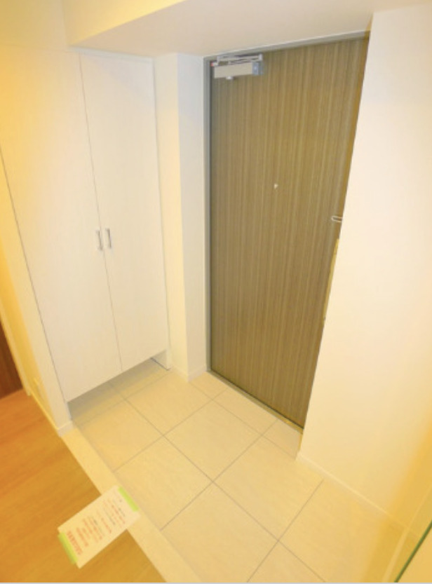 玄関　シンプルで使いやすい玄関です