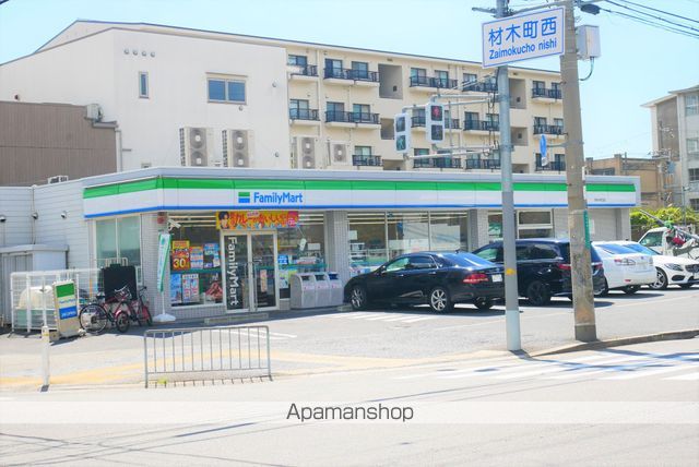 コンビニ　ファミリーマート堺材木町西店（コンビニ）まで345m