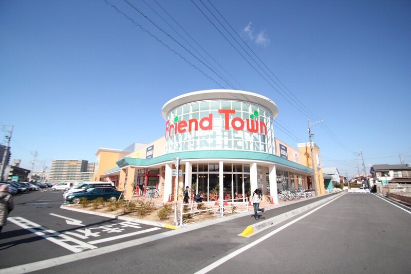 スーパー　平和堂長久手店（スーパー）まで370m