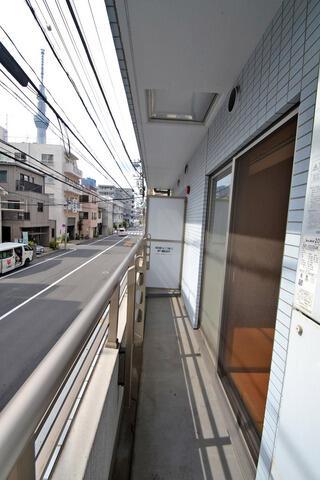 バルコニー　バルコニー