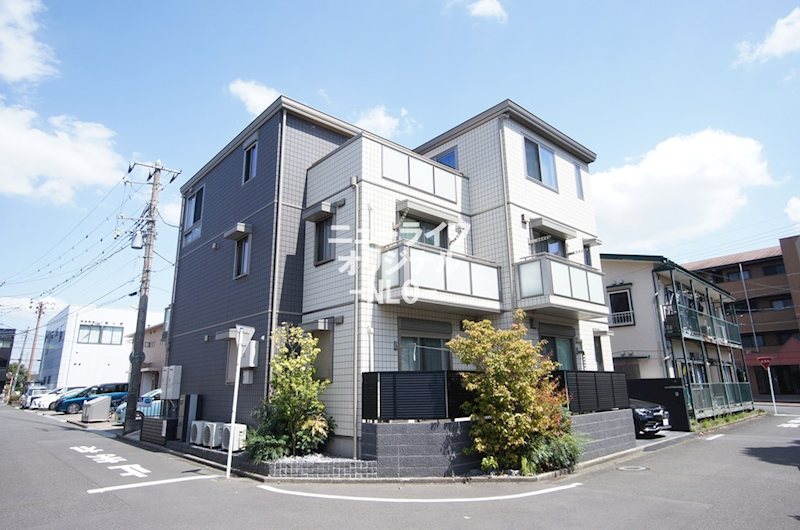 建物外観　セキスイハイム施工の築浅物件☆