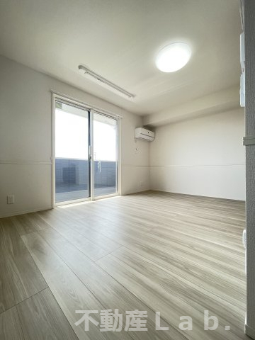 D-ROOM松橋駅前の居間写真