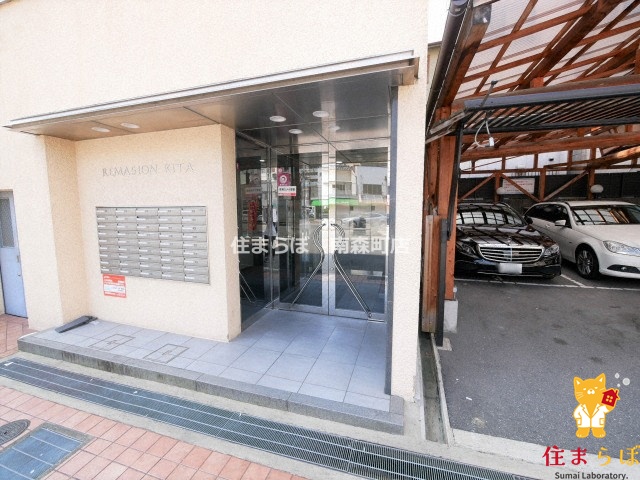 エントランス　共用部の印象も大切に