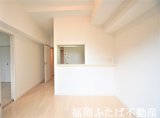 FUSHI BLDの居間写真