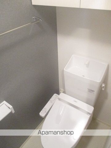 コーラルブルー南花田のトイレ写真