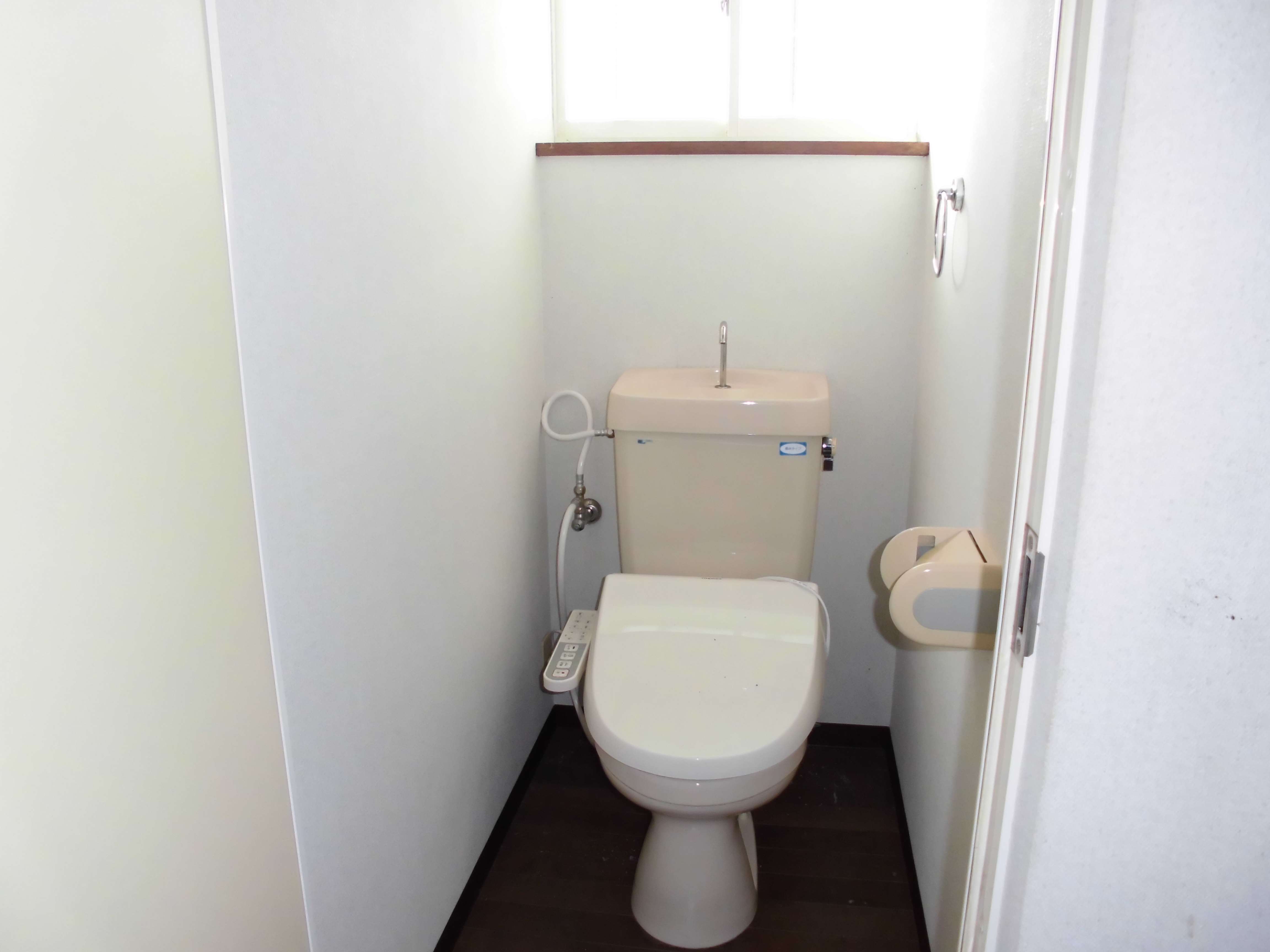 フラットRのトイレ写真
