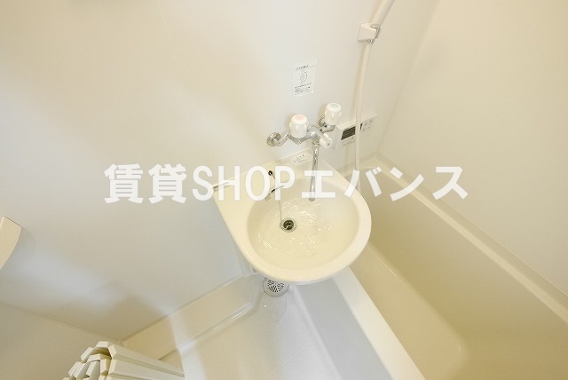 レスペデザ薬円台の内装写真