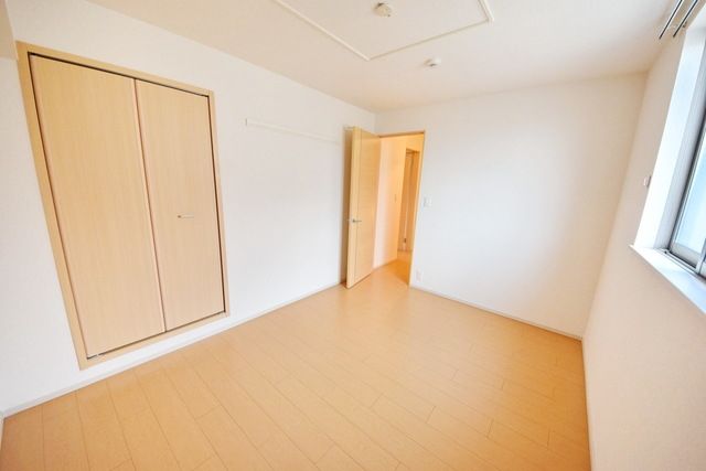 その他部屋・スペース　明るい洋室です