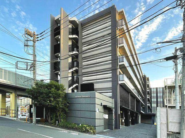 建物外観　オートロック完備