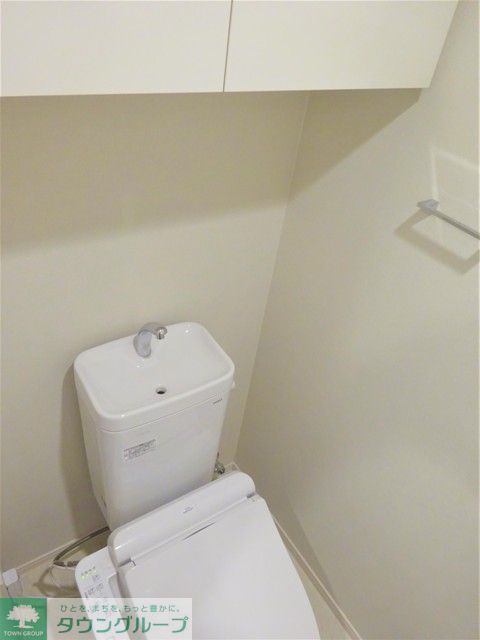 トイレ　※写真は同タイプ住戸です。
