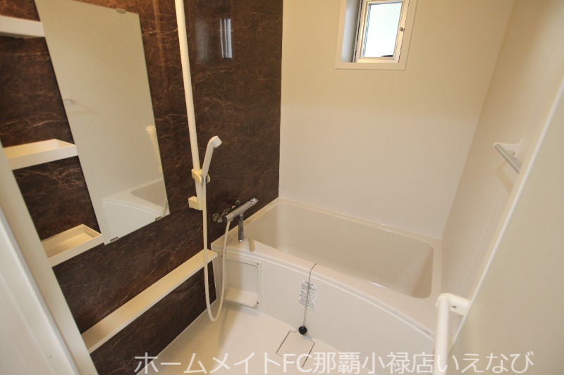 バス・シャワールーム　※別部屋（現状優先となっております）