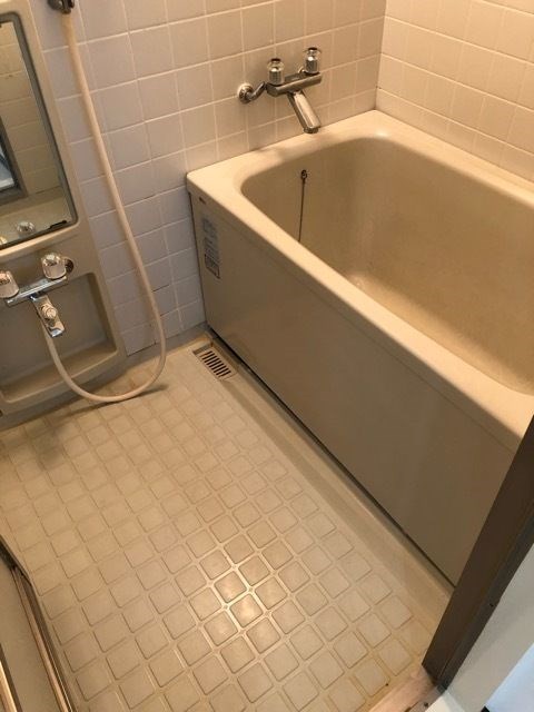 リヴィエール川西の風呂写真