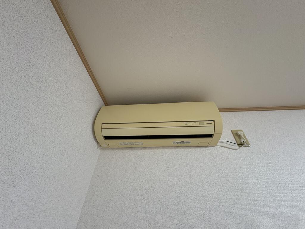 連取ヒルズIIの居間写真