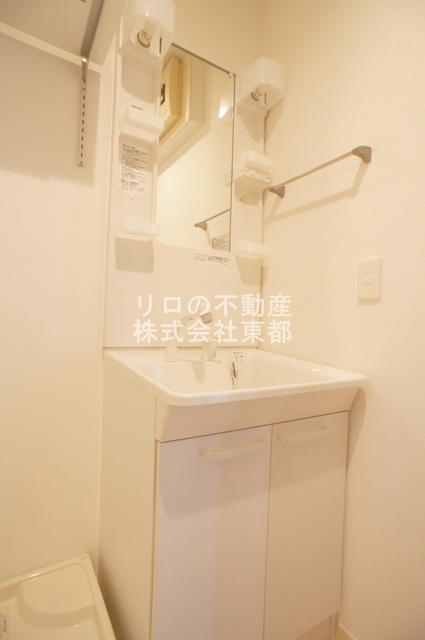 洗面設備　独立洗面台なら落ち着いて身支度ができます☆