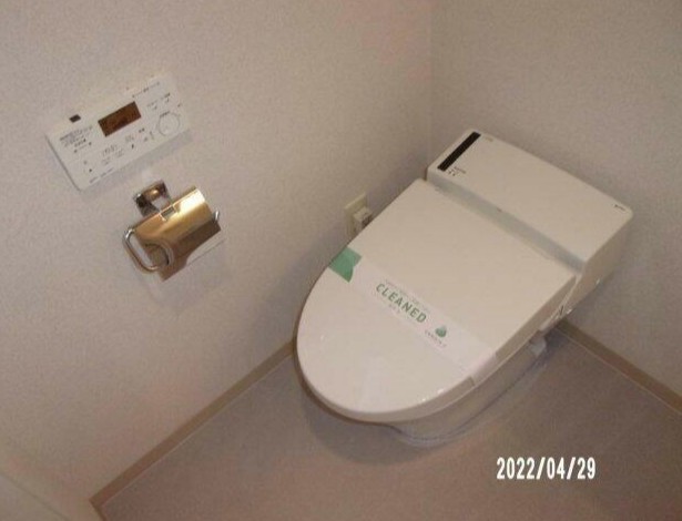 京急本線 黄金町駅 徒歩3分 7階建 築20年のトイレ写真