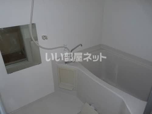 エクセランルミエールC棟の風呂写真